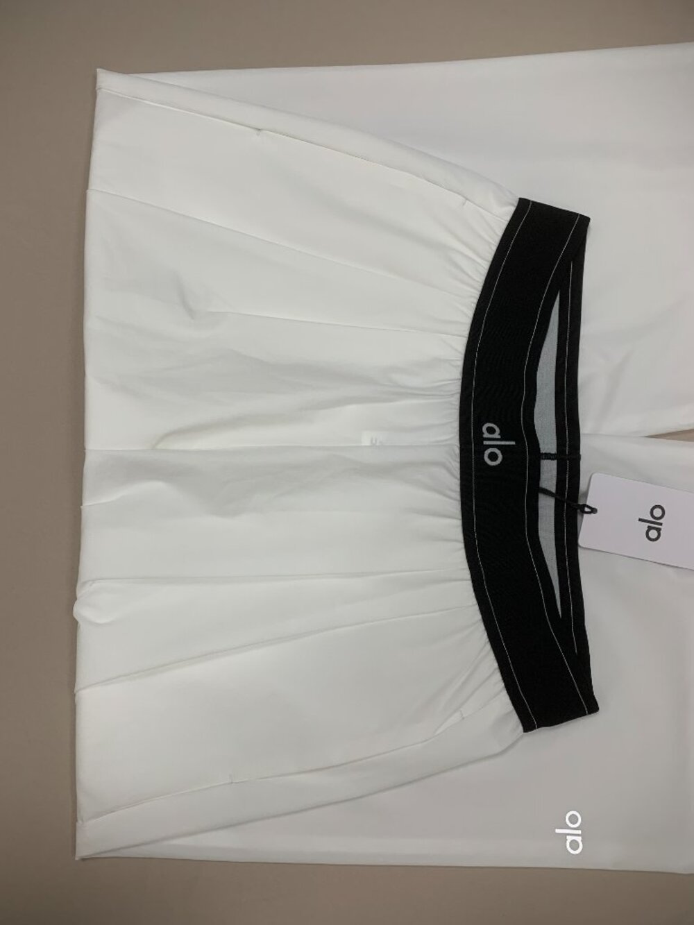 ALO Yoga White/Black City Style Suit Up Trouser🤍🖤Regular 30" Inseam - Picture 6 of 12